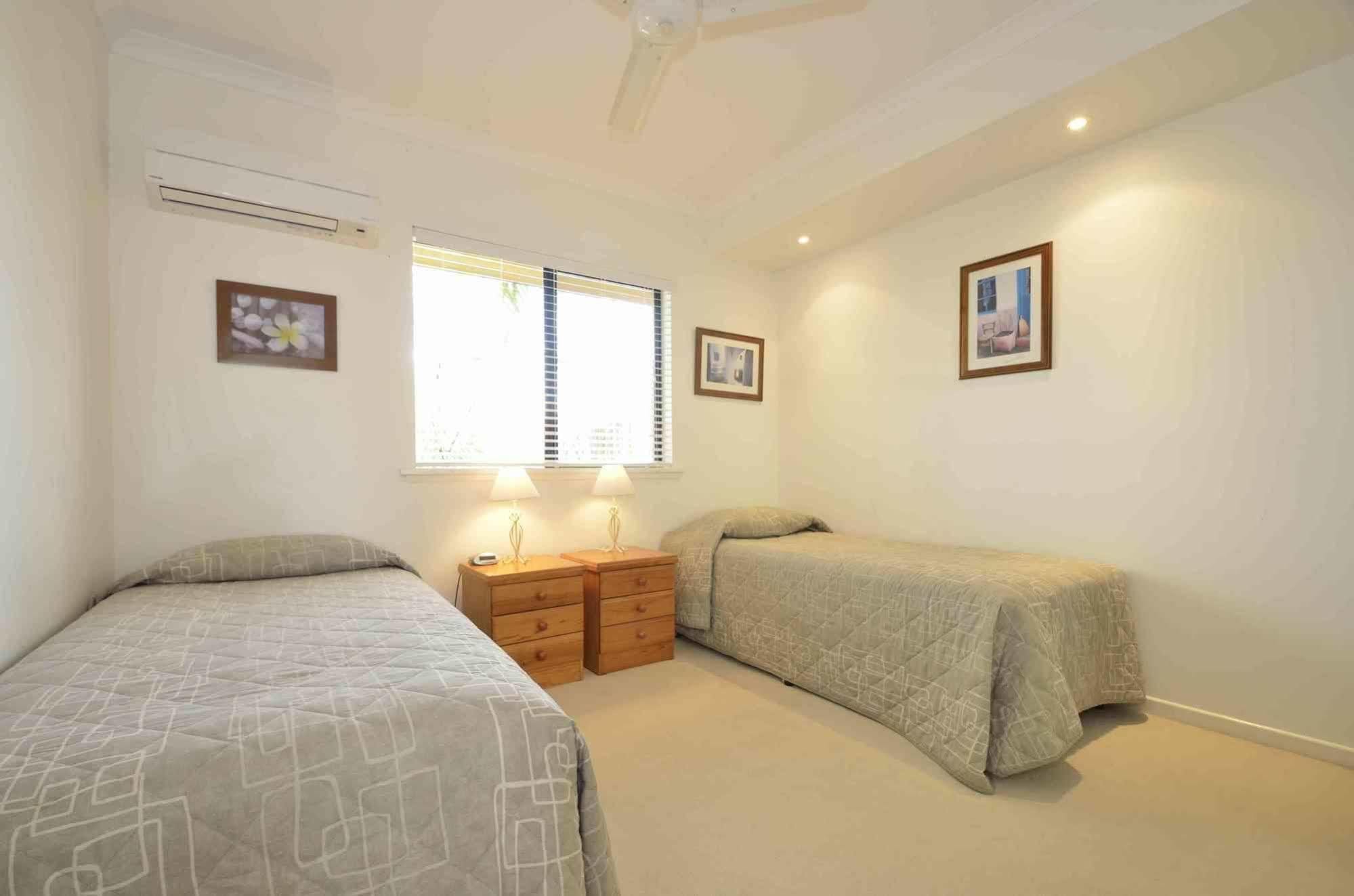 Bermuda Villas Sunshine Coast Extérieur photo