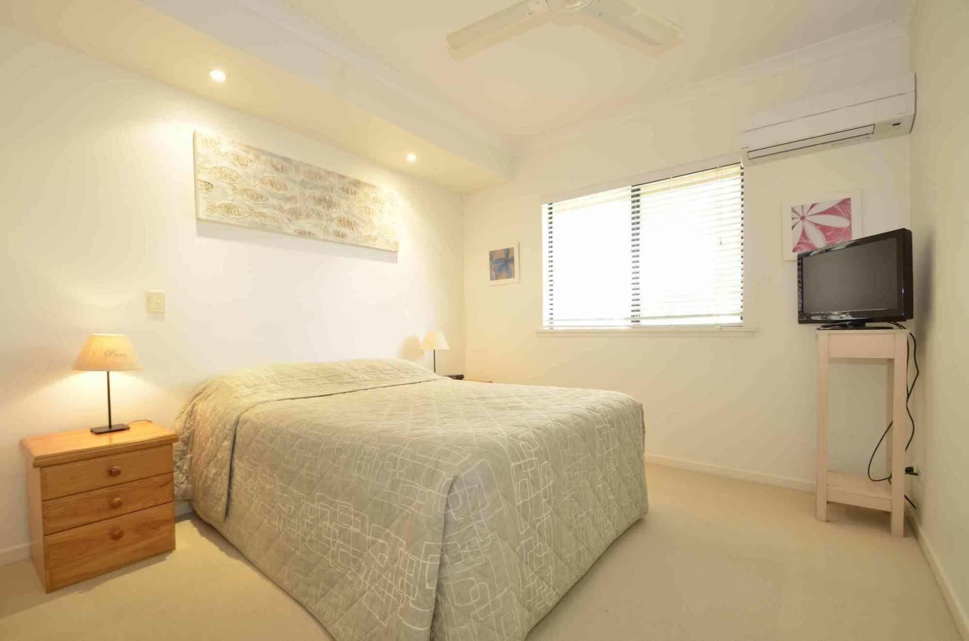 Bermuda Villas Sunshine Coast Extérieur photo