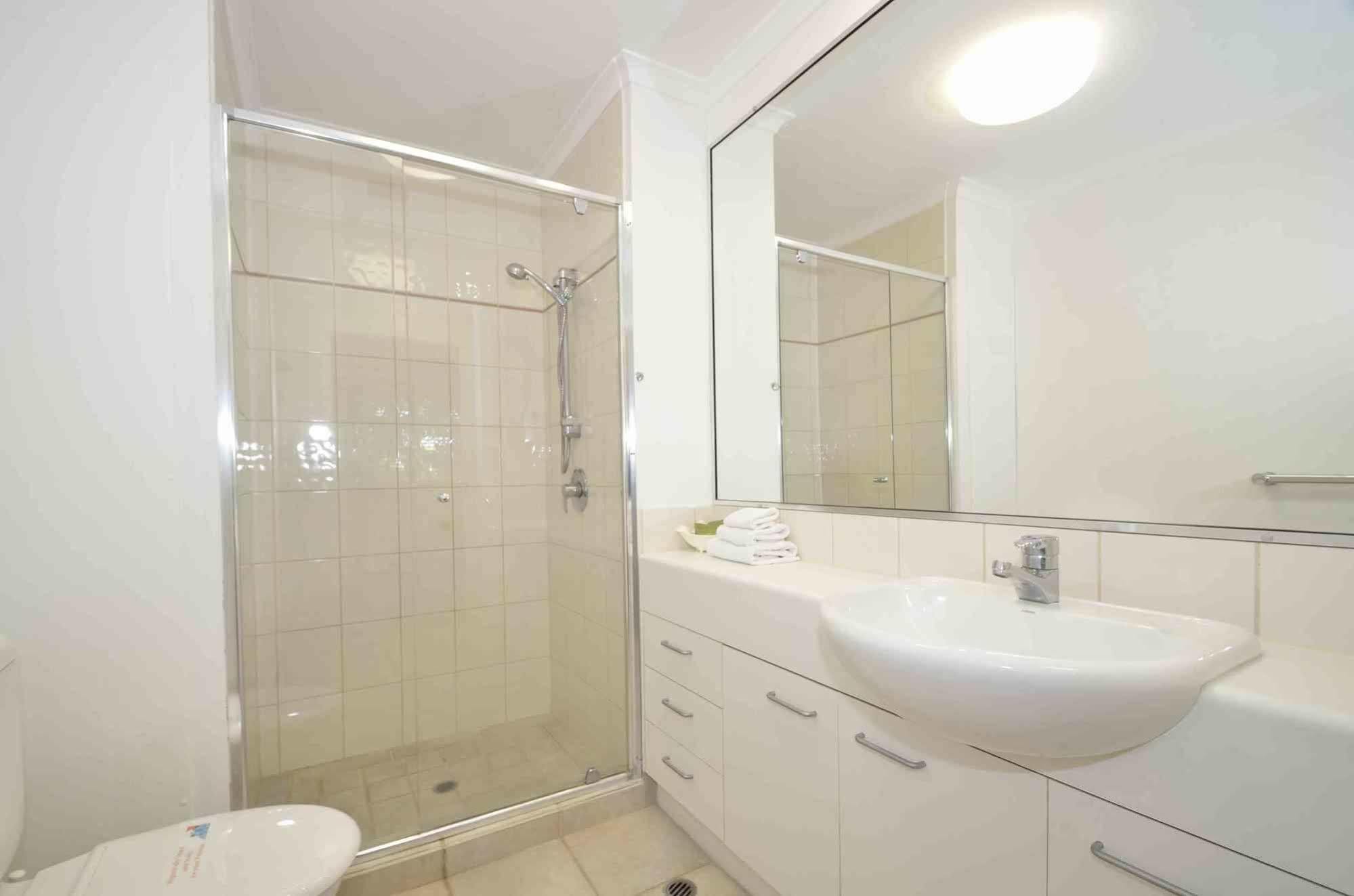 Bermuda Villas Sunshine Coast Extérieur photo